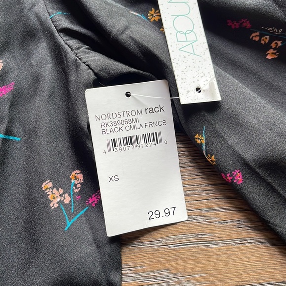 DRESS - Picture 4 of 6